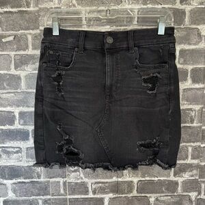 American Eagle curvy hi rise mini skirt black distressed stretch